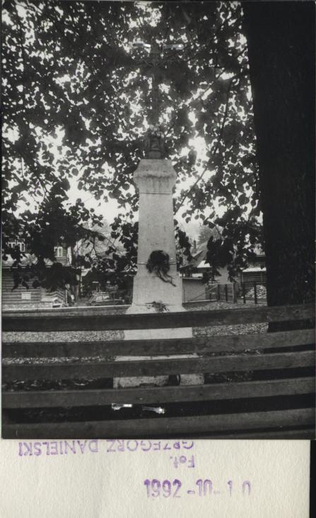 figura - krzyż, skan 2