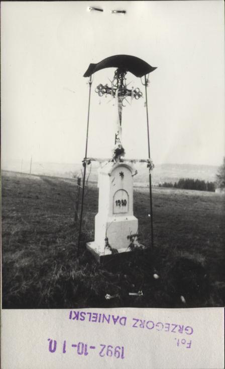 figura - krzyż, skan 2