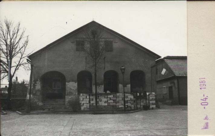 dom mieszkalny - karczma, skan 2