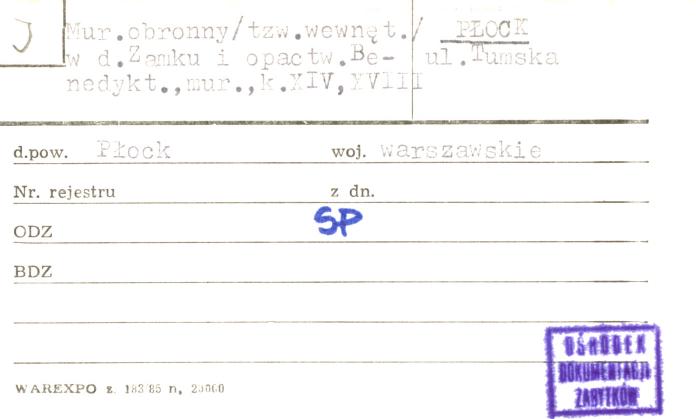 mur obronny (tzw. wewnęt.) w d. zamku i opactw. Benedykt., skan 1