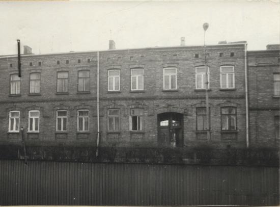 dom, skan 4
