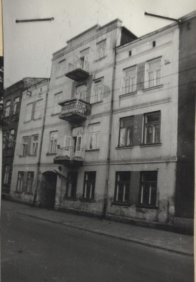 dom, skan 4