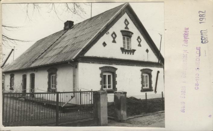 dom, skan 2