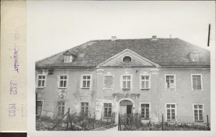 dwór, skan 2