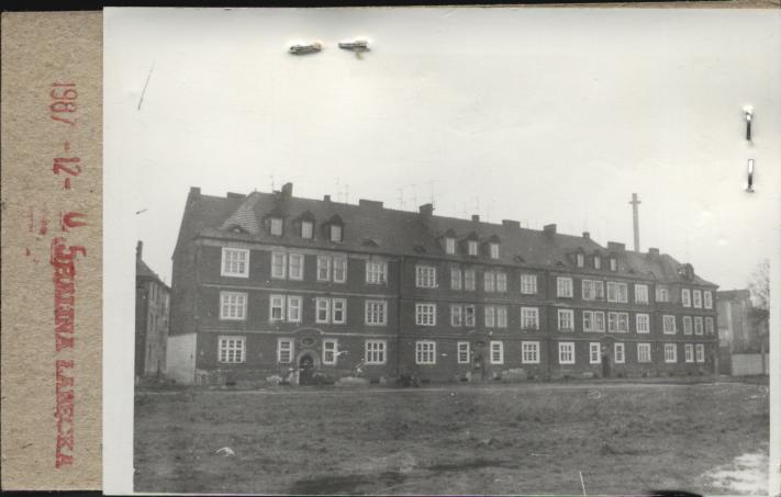 budynek mieszkalny, skan 2