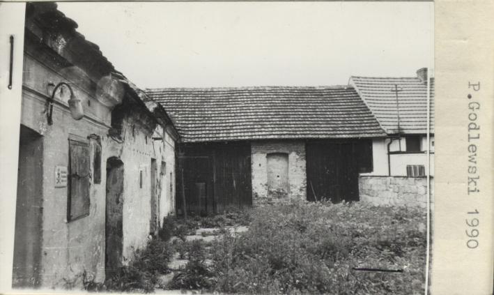 stodoła przy domu, skan 2