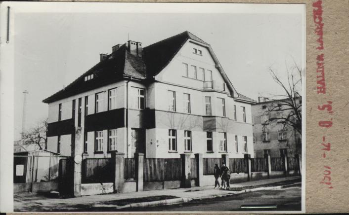 budynek mieszkalny ob. przedszkole garniz., skan 2