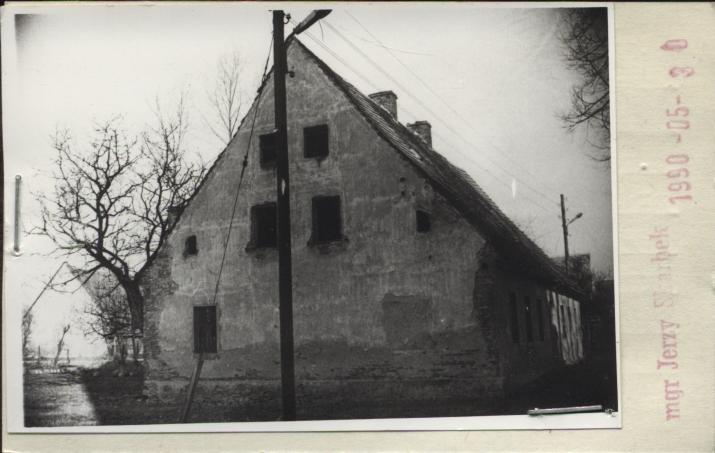 plebania, ob. Klub Rolnika, skan 2