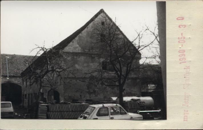budynek gospodarczy, skan 2