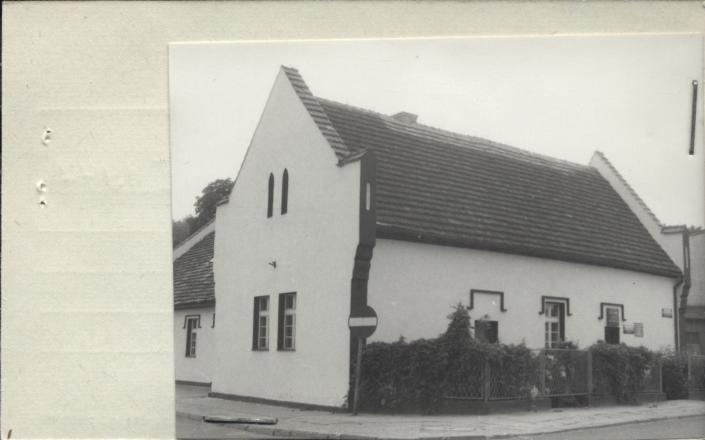 dom, skan 4