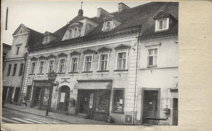 dom, ob. Kluczborski Dom Pszczelarza, skan 2