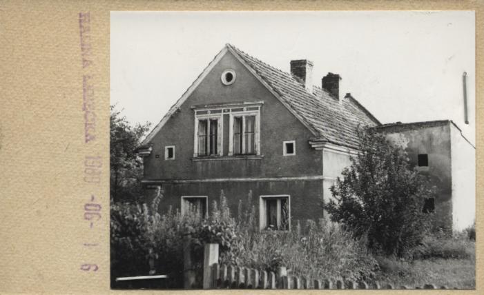 dom, skan 2