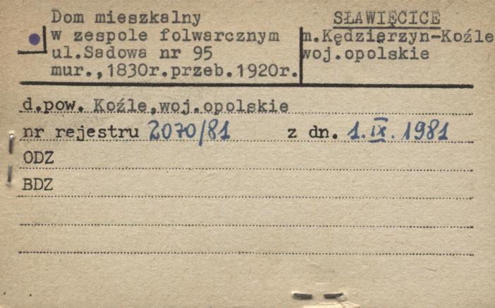dom mieszkalny w zespole folwarcznym, skan 1
