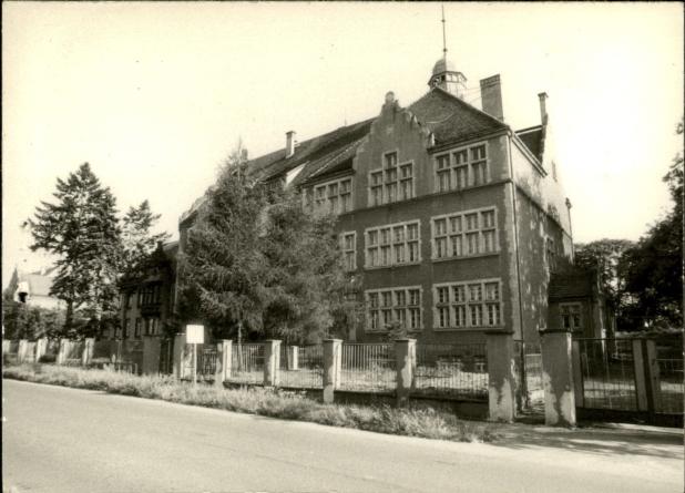 zakład wychowawczy, skan 2