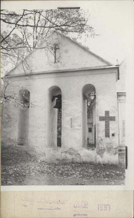 dzwonnica przy kościele, skan 2