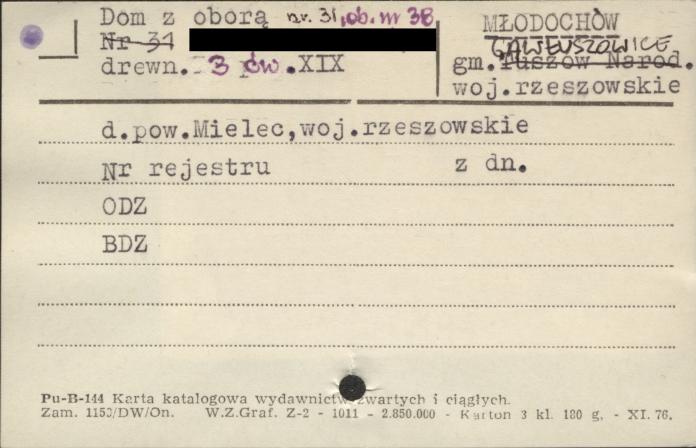 dom z oborą, skan 1