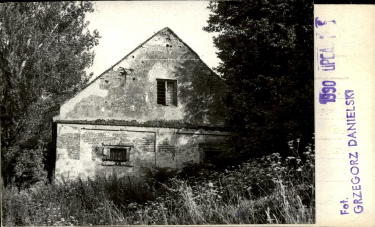 budynek gospodarczy, skan 2