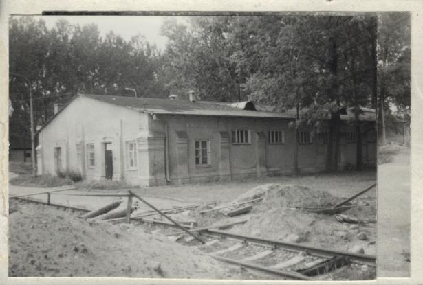 koszary 11 Charkowskiego Pułku Ułanów Rosyjskich, ob. 25 Pułk Łączności - magazyn, skan 3