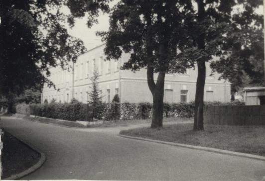 koszary 11 Charkowskiego Pułku Ułanów Rosyjskich, ob. 25 Pułk Łączności - sztab, skan 3