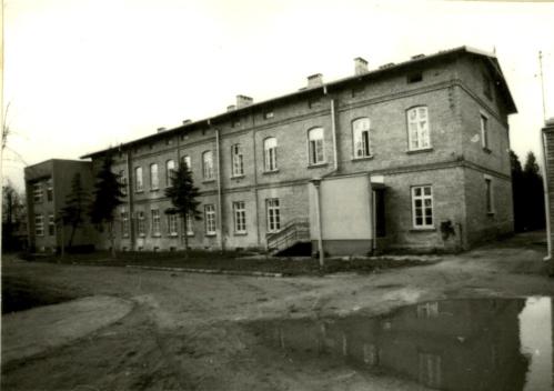 dom d. fabryki Moesa (ob. pawilon szpitalny), dom mieszkalny, skan 2