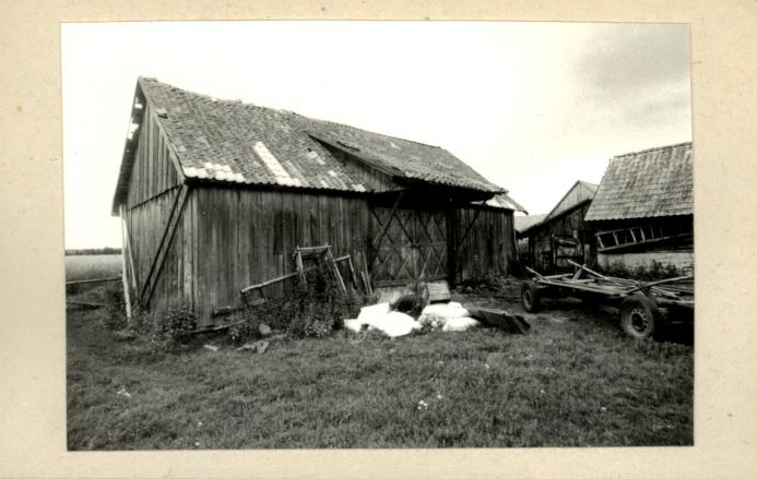 stodoła w zagrodzie, skan 2
