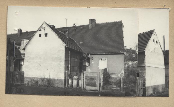 ciąg budynków mieszkalnych, skan 3