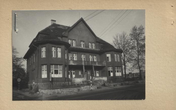 dom (ob. przychodnia specjalistyczna), skan 2