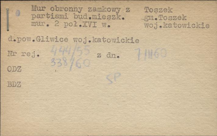 mur obronny zamkowy z partiami bud. mieszk., skan 1