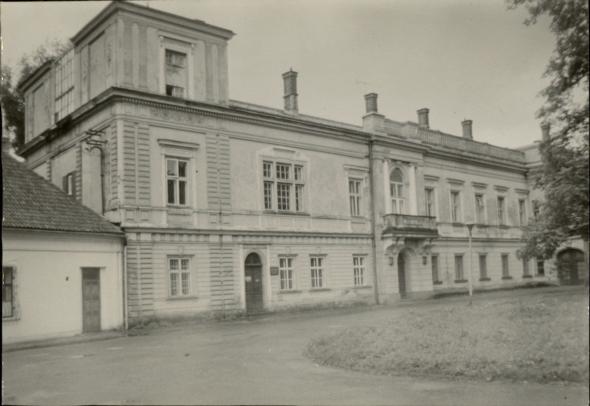 nowy zamek, ob. technikum przem. l., skan 2