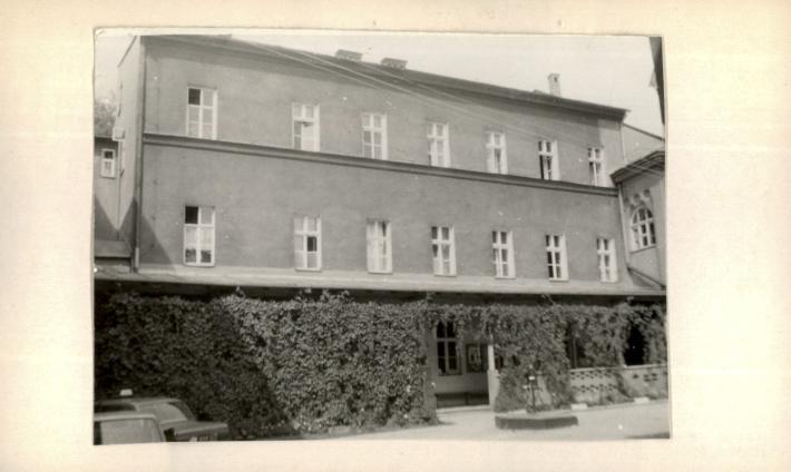 oficyna, d. zakładu SS. Boromeuszek, skan 2