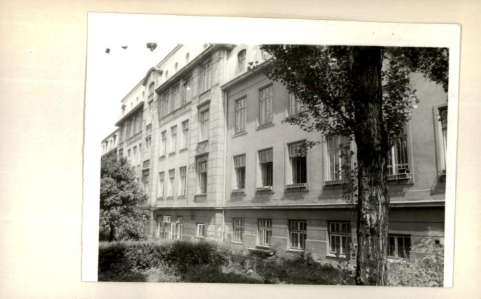 budynek szkolny, skan 2