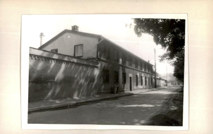 budynek fabryczny, skan 2