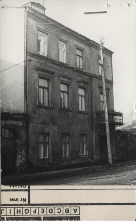 dom, skan 4