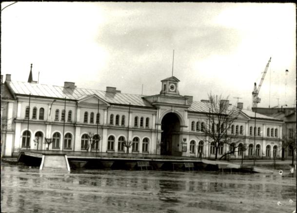 bazar, ob. budynek administracyjny, skan 3