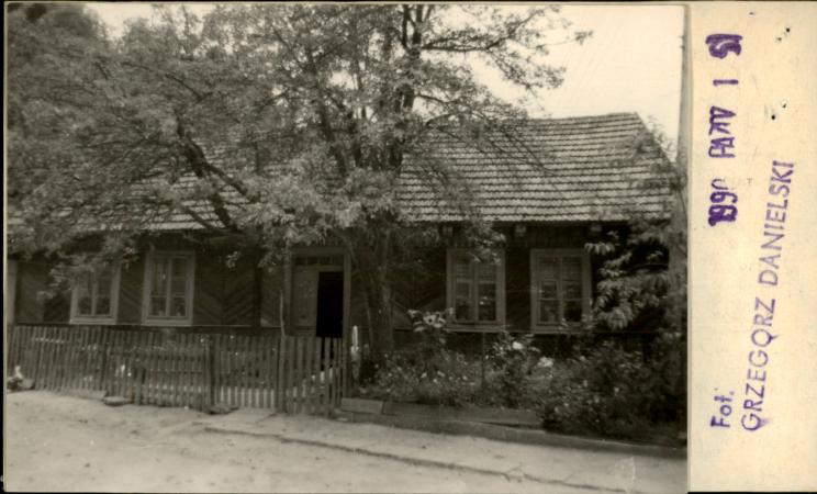 budynek mieszkalny, skan 2