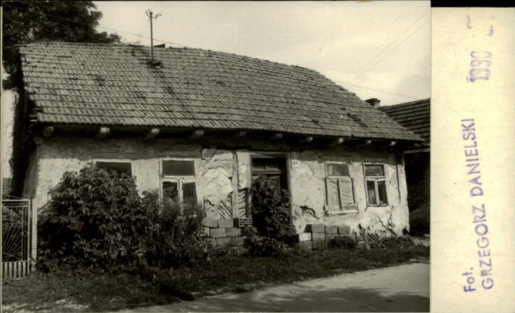 budynek mieszkalny, skan 2