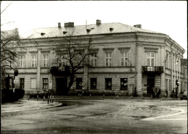 dom, ob. Muzeum Narodowwe, skan 2