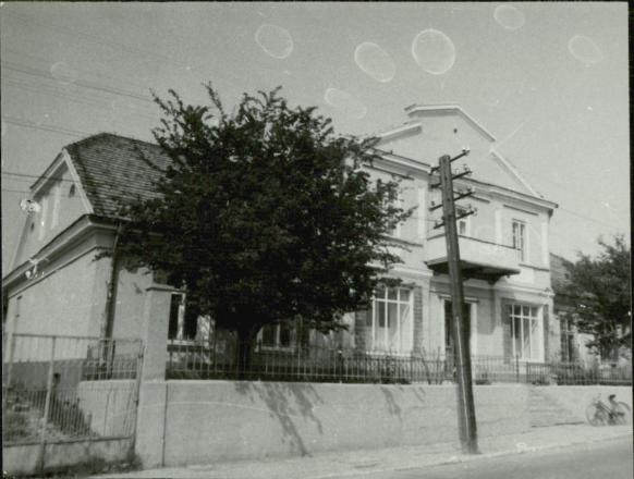 dom (ob. biura GCS), skan 3