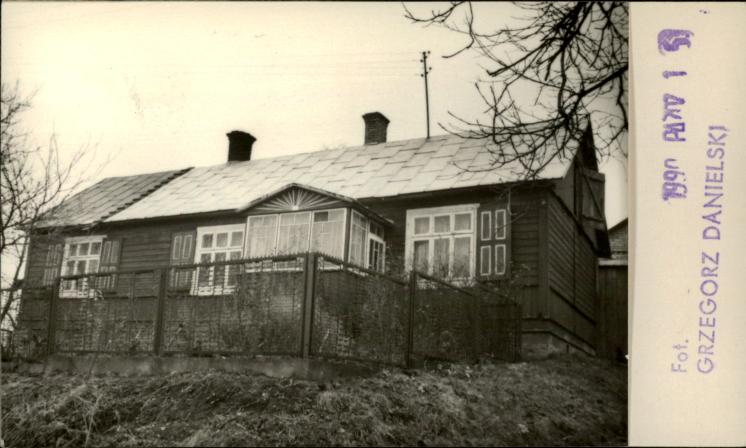 budynek mieszkalny, skan 2