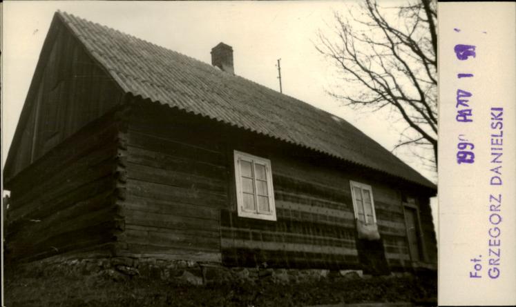 budynek mieszkalny, skan 2