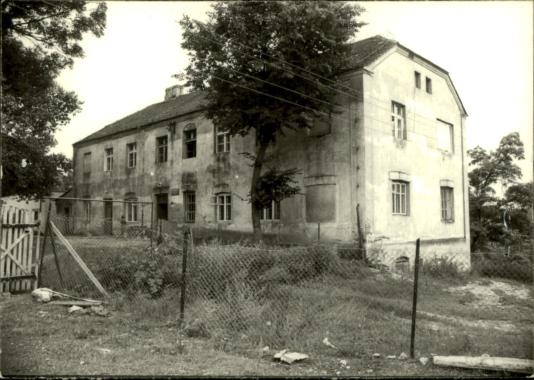 budynek mieszkalny dla służby, skan 3