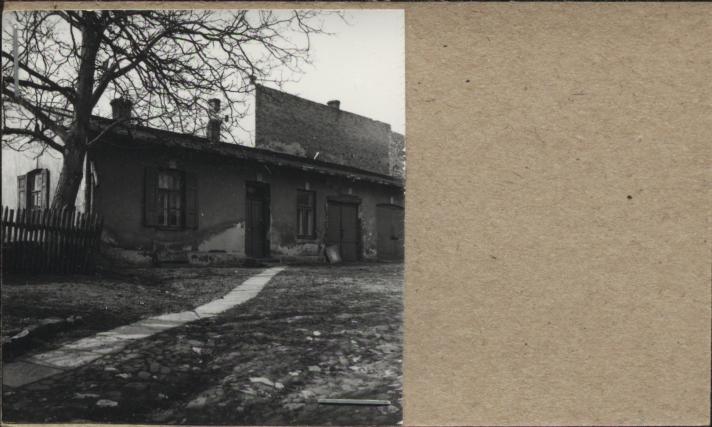 zespół dworu oficyna lewa, skan 2