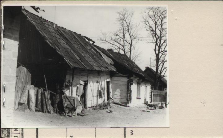 dom z oborą, skan 2