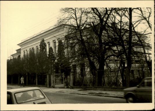 budynek lic. ekon., skan 3