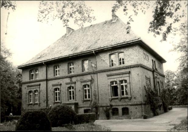 budynek administracyjny, skan 2
