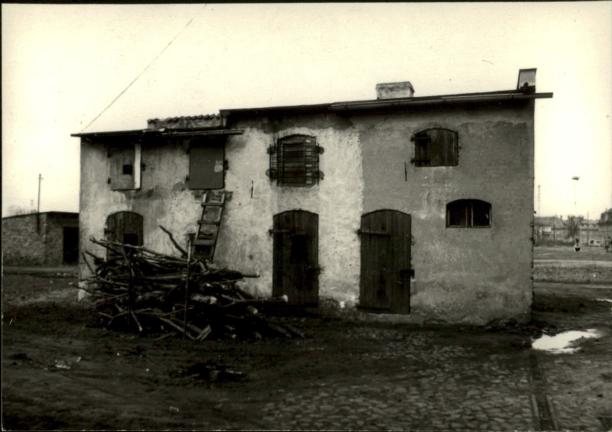 budynek gospodarczy II, skan 2