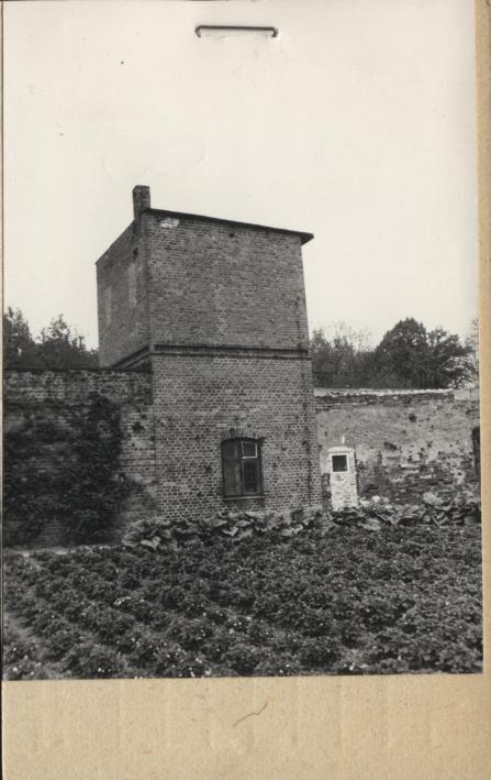 budynek gospodarczy III, skan 2