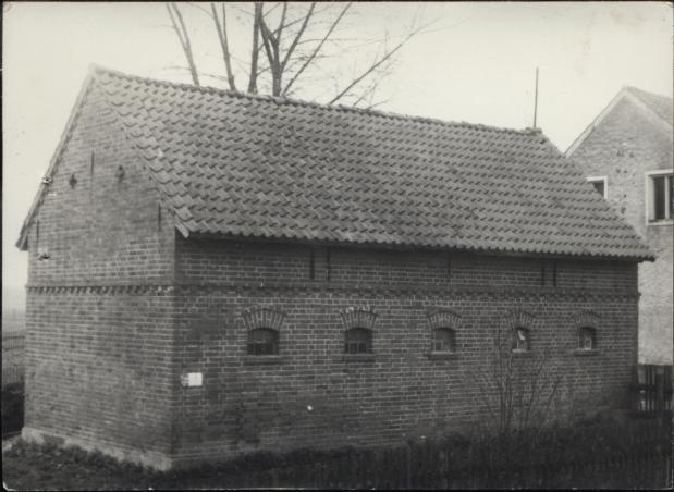 budynek gospodarczy, skan 3