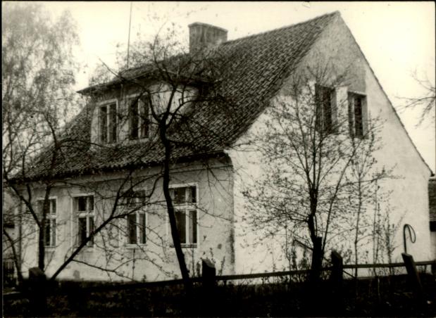 dom, skan 4