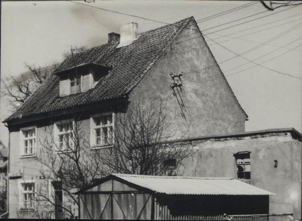 dom, skan 4